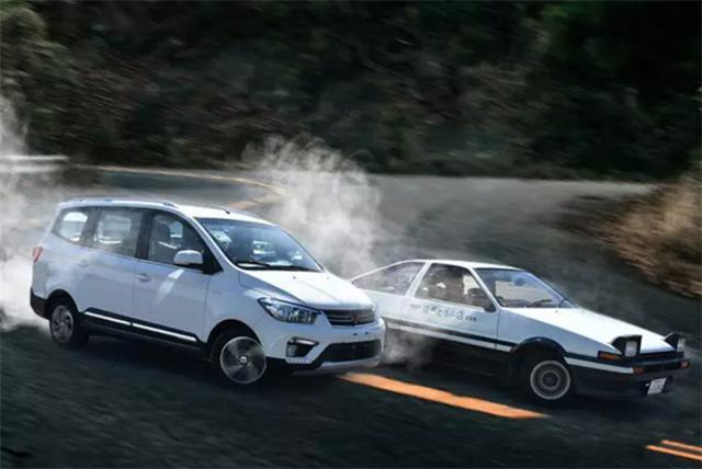 真的想當(dāng)“秋名山車神”？五菱連商標(biāo)都申請了，就問你怕不怕！
